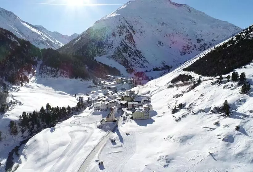 Fotos del hotel Familienhotel Vent:  10