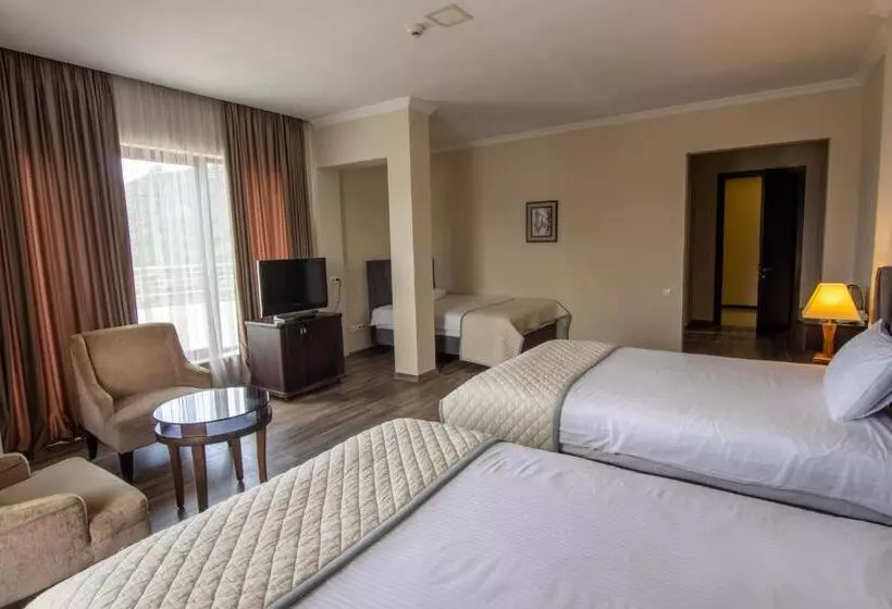 Fotos del hotel Beaumonde Garden:  11