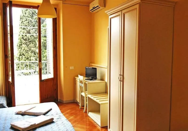 Fotos del hotel Marine:  25