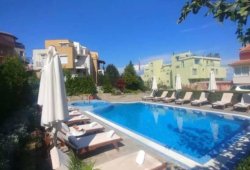 Fotos del hotel Family Hotel Muses:  14