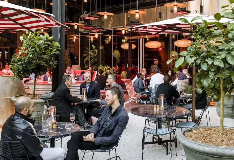 Fotos del hotel The Standard, High Line New York:  23