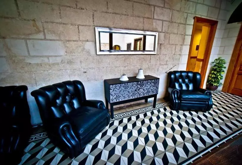 Fotos del hotel Condes De Castilla:  2