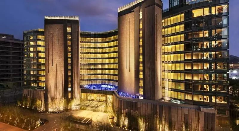 Banyan Tree Shanghai On The Bund