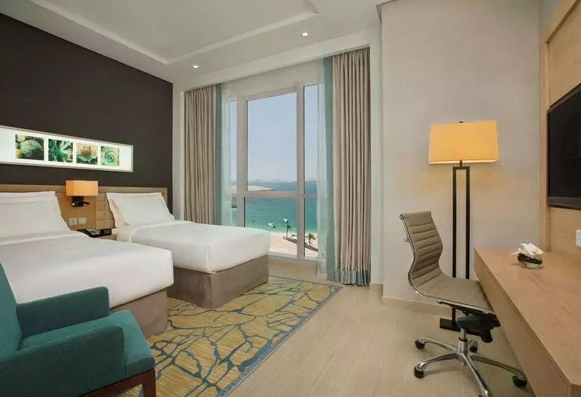 Doubletree By Hilton Dubai Jumeirah Beach