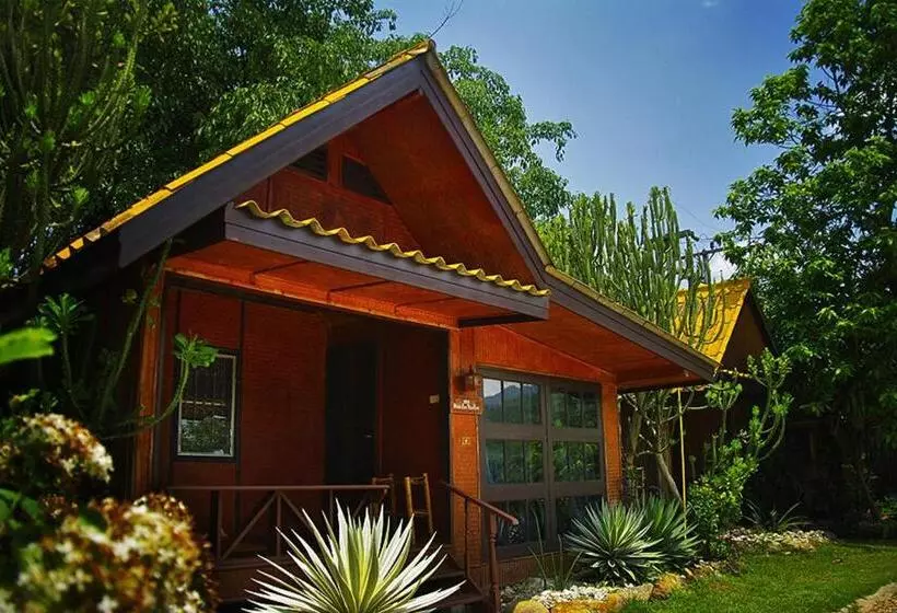 Fotos del hotel Areeya Phuree Resort:  18