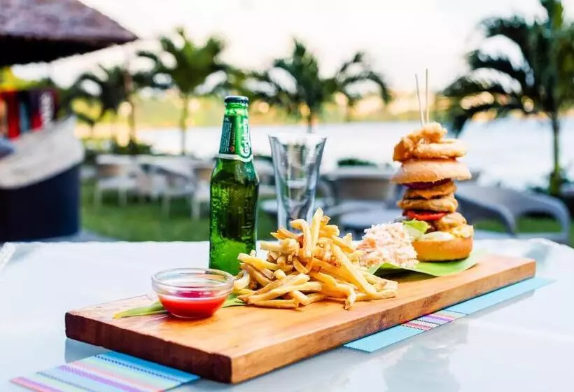 Fotos del hotel Cityblue Creekside  & Suites:  10