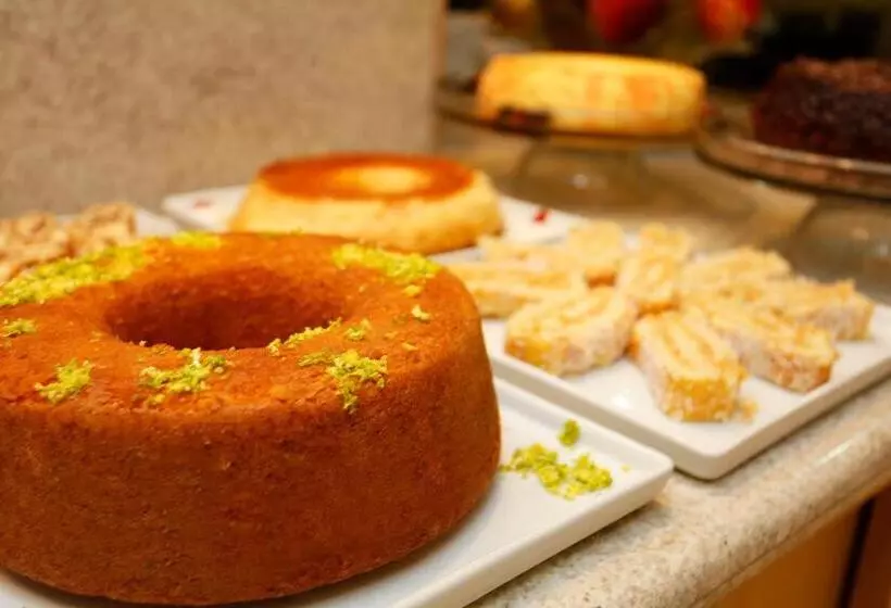 Fotos del hotel Elegance Praia:  5