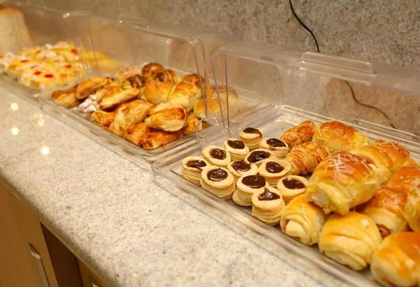 Fotos del hotel Elegance Praia:  24