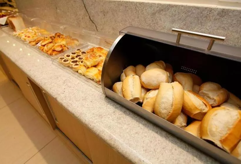 Fotos del hotel Elegance Praia:  25