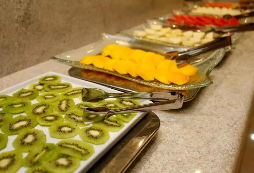 Fotos del hotel Elegance Praia:  23