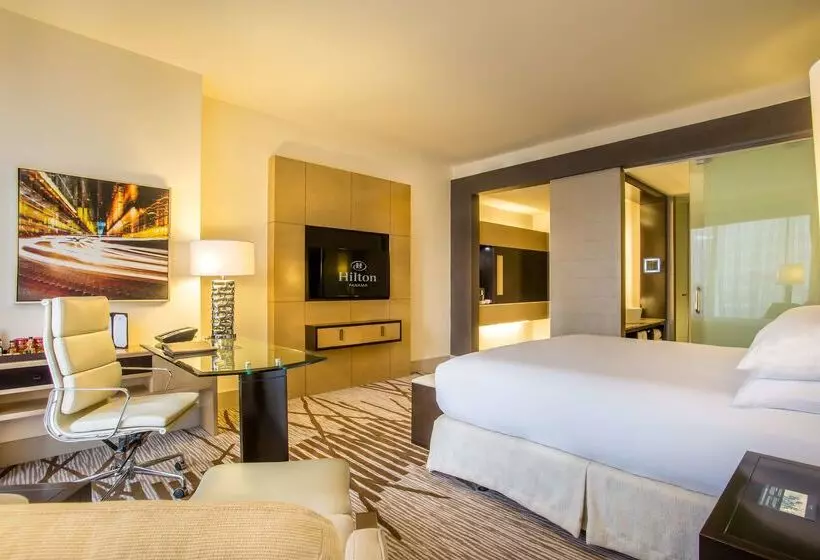 Hilton Panama