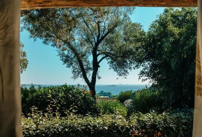 Fotos del hotel Les Bergeries De Palombaggia:  6