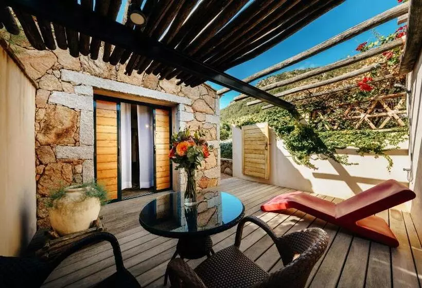 Fotos del hotel Les Bergeries De Palombaggia:  8