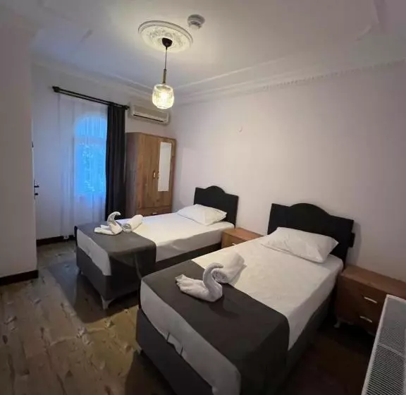 Fotos del hotel Bella:  10