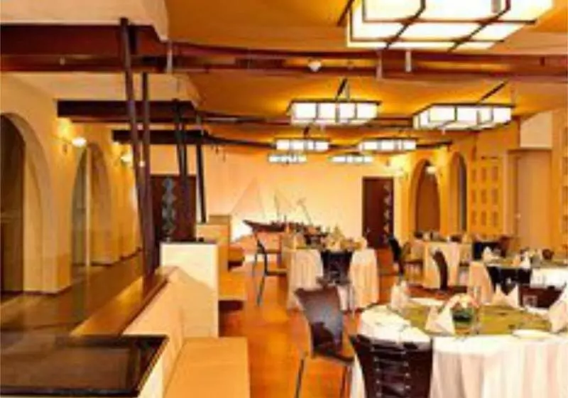 Fotos del hotel Flora Airport  And Convention Centre Kochi:  5