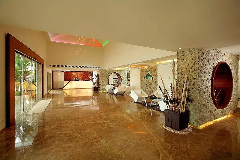 Fotos del hotel Flora Airport  And Convention Centre Kochi:  11