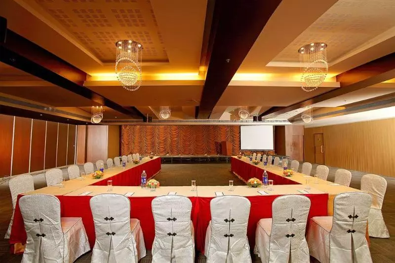 Fotos del hotel Flora Airport  And Convention Centre Kochi:  18