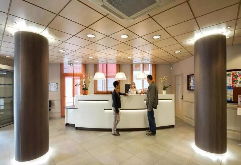 Fotos del hotel Hôtel Saint Georges:  11