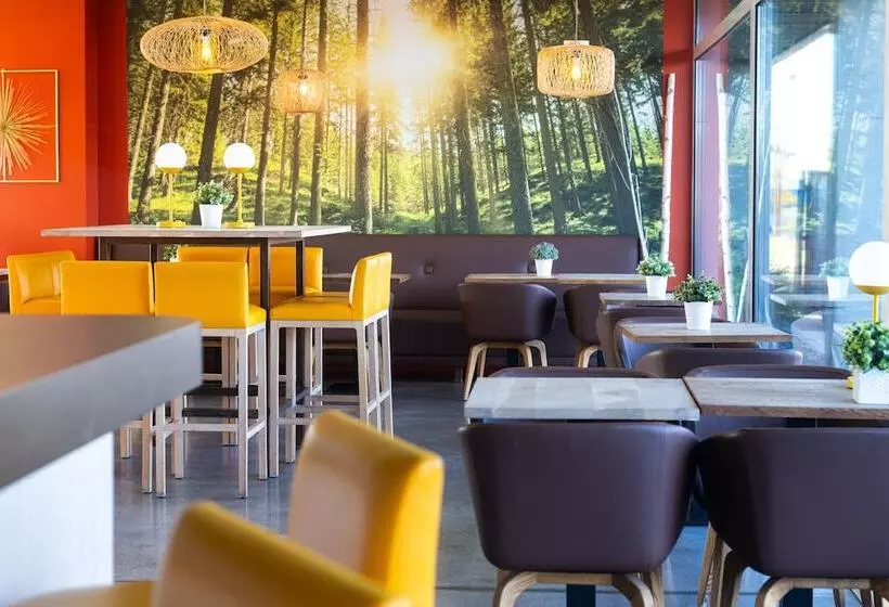 Fotos del hotel Kyriad Prestige Dijon Nord  Valmy:  12