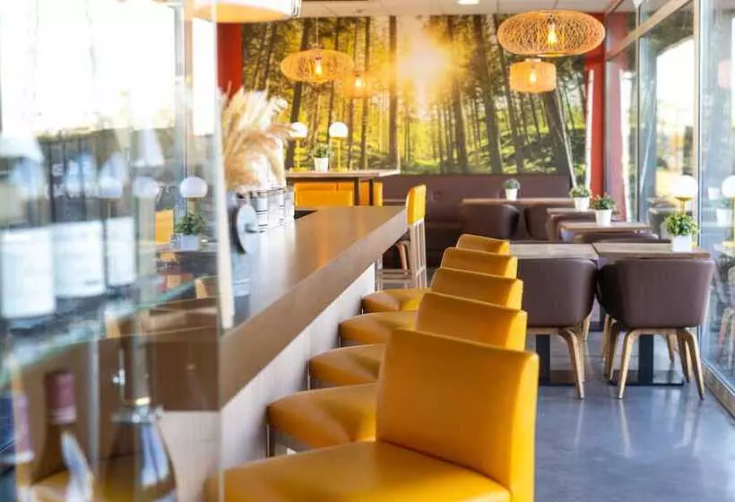 Fotos del hotel Kyriad Prestige Dijon Nord  Valmy:  9