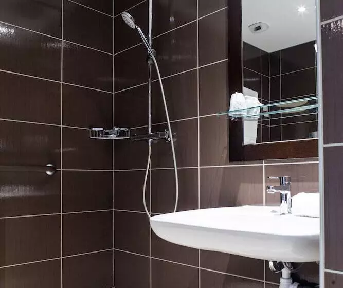 Fotos del hotel Kyriad Prestige Dijon Nord  Valmy:  19