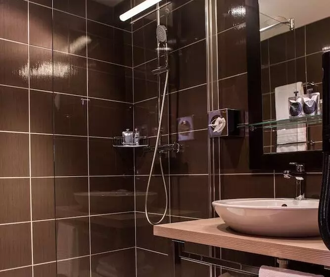 Fotos del hotel Kyriad Prestige Dijon Nord  Valmy:  20