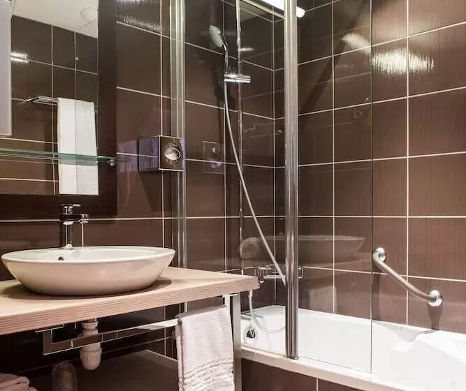 Fotos del hotel Kyriad Prestige Dijon Nord  Valmy:  21