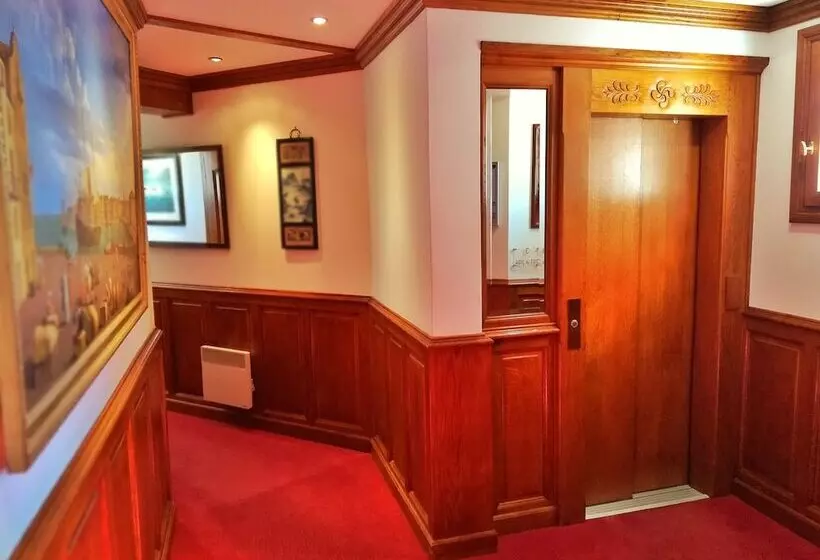 Fotos del hotel Hôtel La Marisa Grande Plage:  3