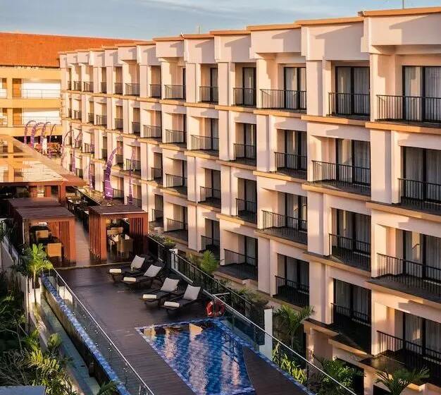 Park Regis Kuta, Bali