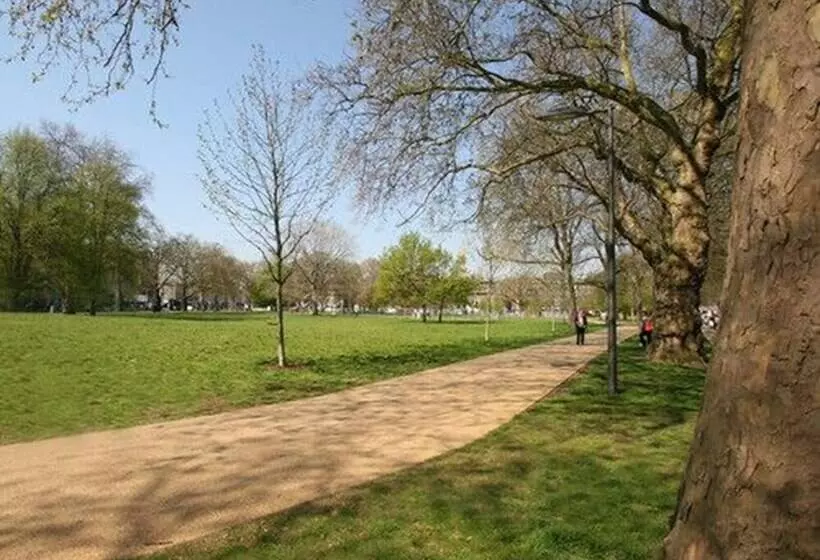 Fotos del hotel W12 Rooms:  4