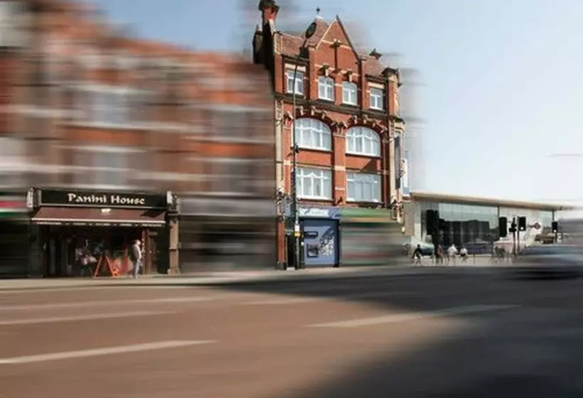 Fotos del hotel W12 Rooms:  10