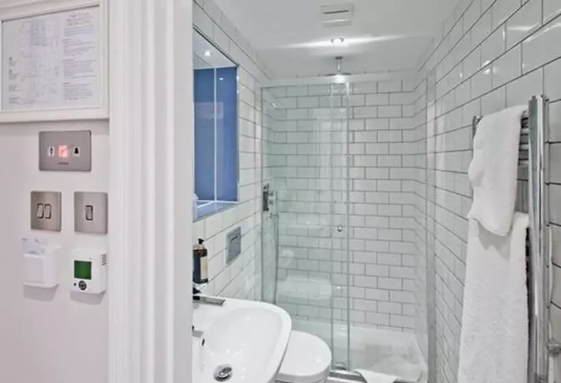 Fotos del hotel W12 Rooms:  13