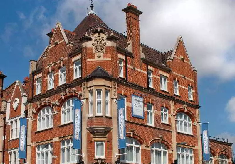 Fotos del hotel W12 Rooms:  6