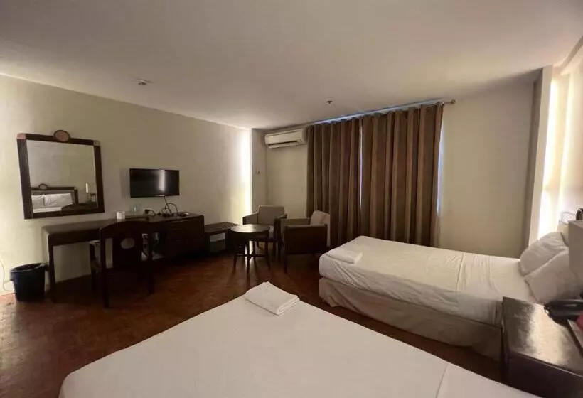 Fotos del hotel Century Plaza:  18