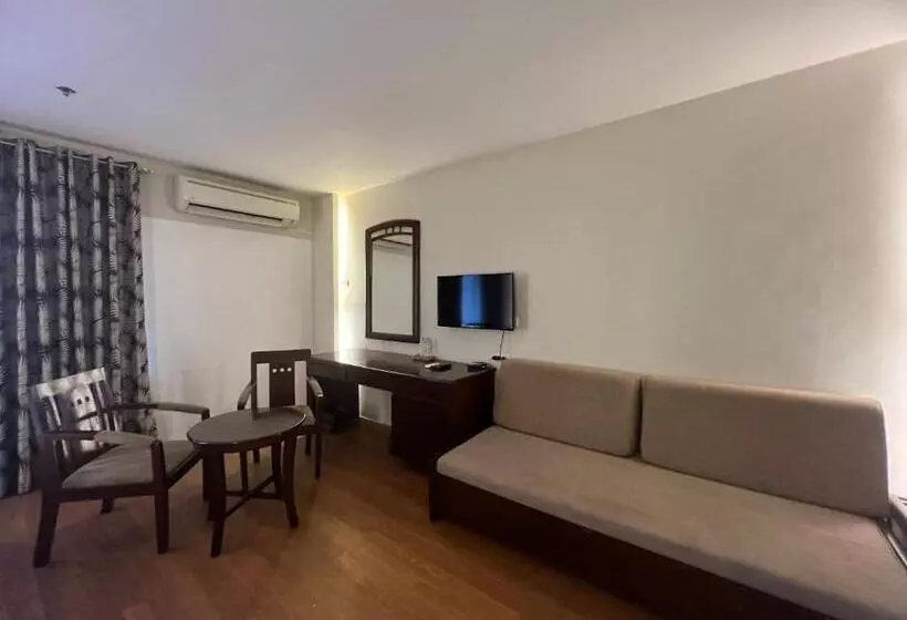 Fotos del hotel Century Plaza:  20