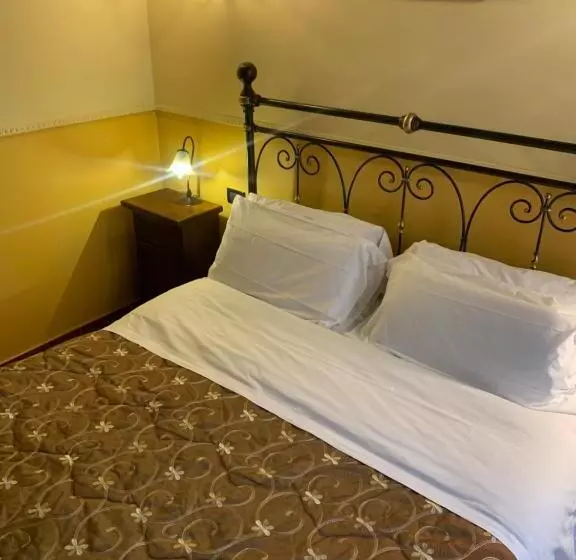 Fotos del hotel Pignatelli Napoli:  12