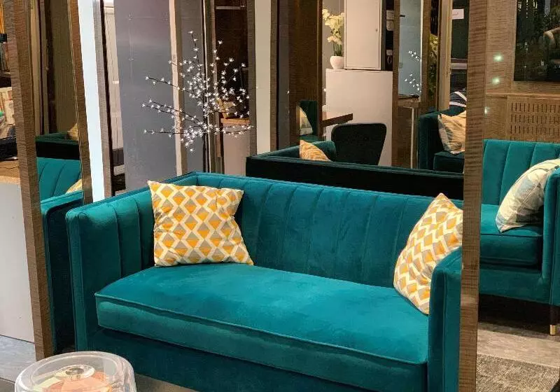 Fotos del hotel Hôtel De La Gaîté:  20