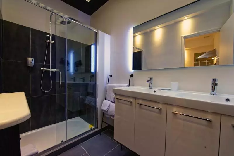 Fotos del hotel Hôtel De La Gaîté:  5