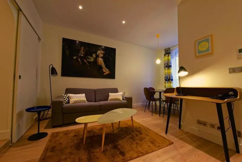 Fotos del hotel Hôtel De La Gaîté:  12