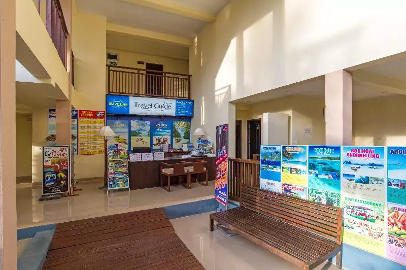 Fotos del hotel Lanta Pura Beach Resort:  5