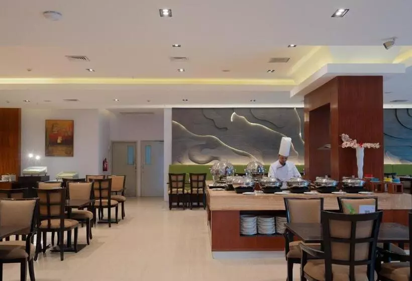 Fotos del hotel Santika Jemursari:  11