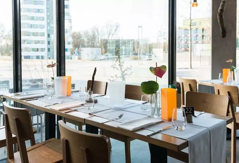 Fotos del hotel Raphael Hotel Wälderhaus:  12