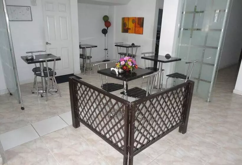 Fotos del hotel Fenix Real:  5