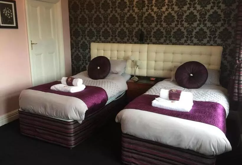 Fotos del hotel Grimscote Manor:  5