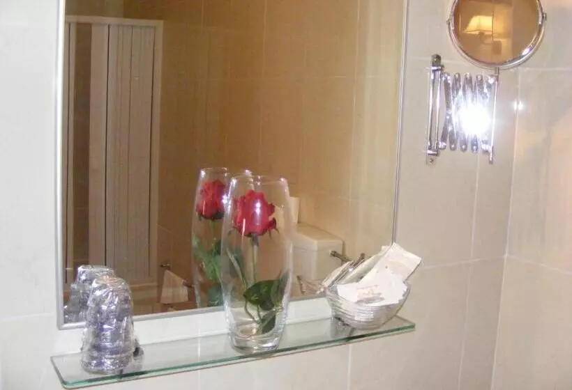 Fotos del hotel Santa Mafalda:  17