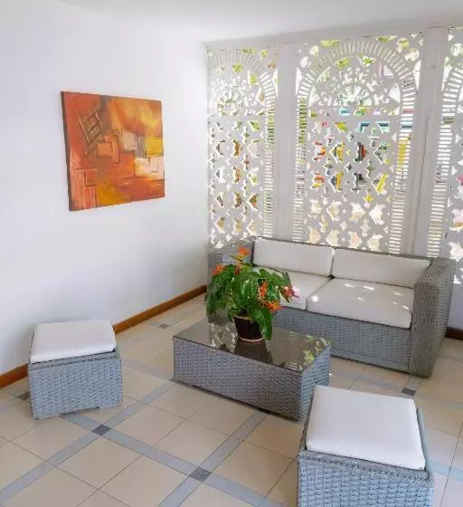 Fotos del hotel Máses Edmar:  4