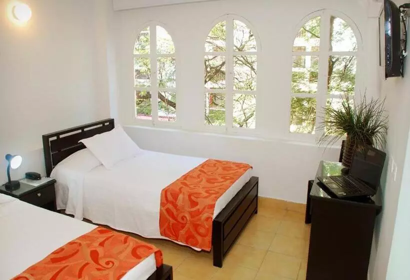 Fotos del hotel Máses Edmar:  25