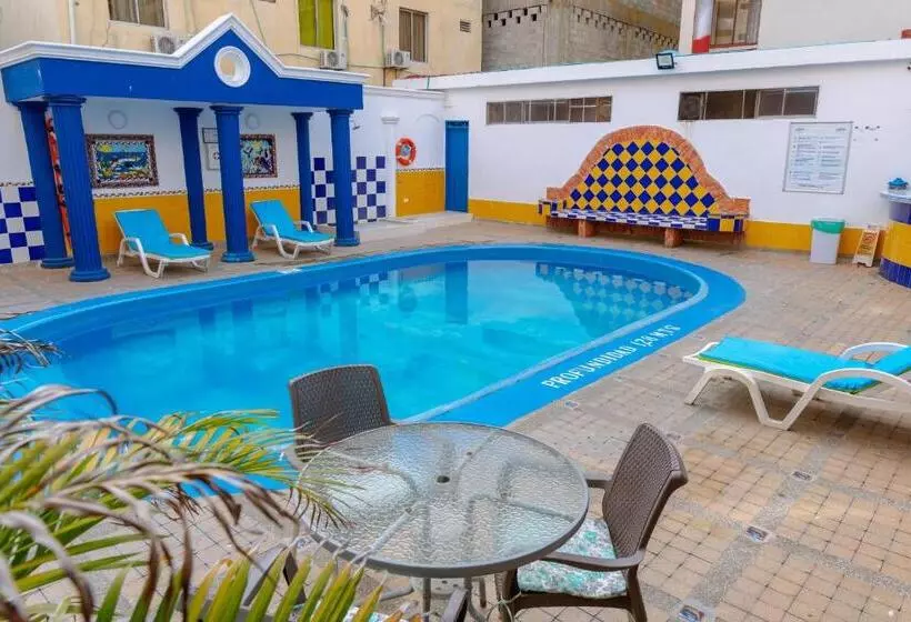 Fotos del hotel Máses Edmar:  12