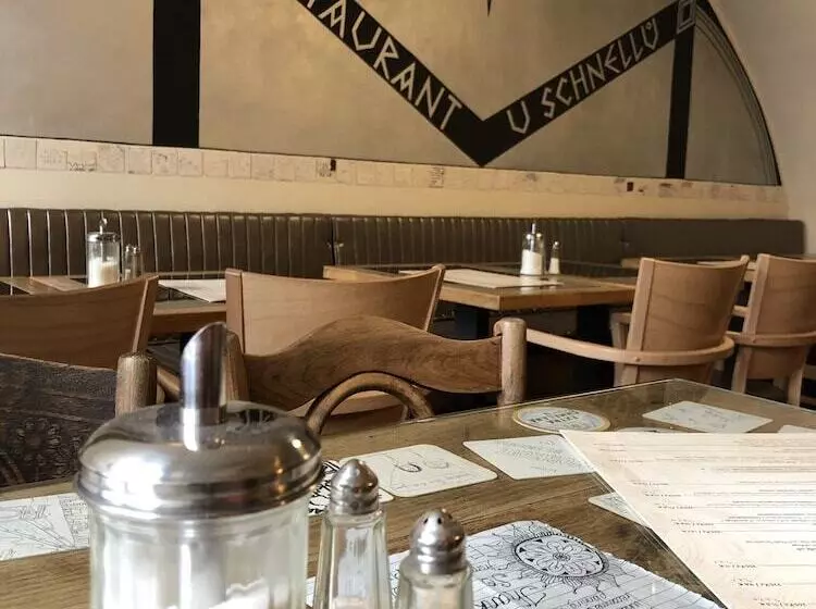 Fotos del hotel U Schnellu:  19