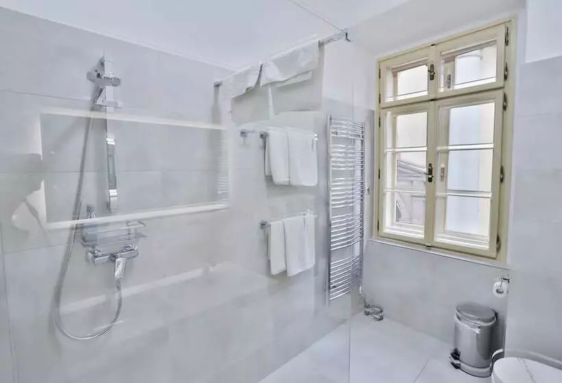 Fotos del hotel U Schnellu:  24